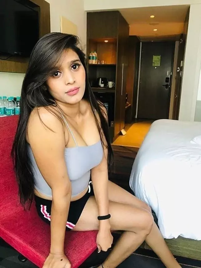 कॉल गर्ल्स सर्विस कोरेगांव पार्क